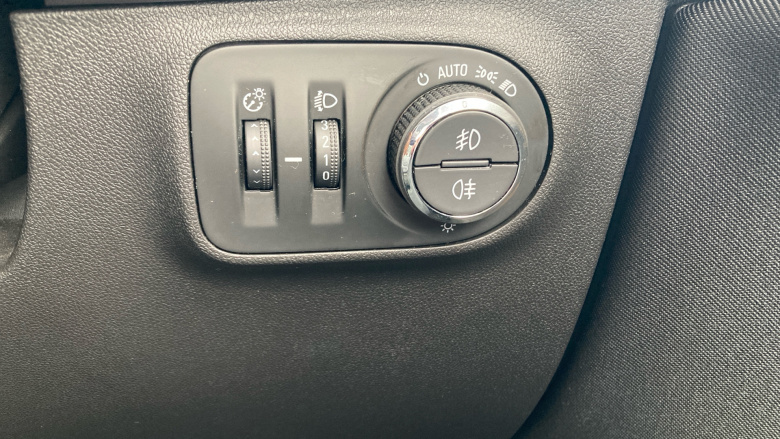 Vauxhall Corsa 1.4 [75] SRi Vx-line Nav Black 3dr Petrol Hatchback